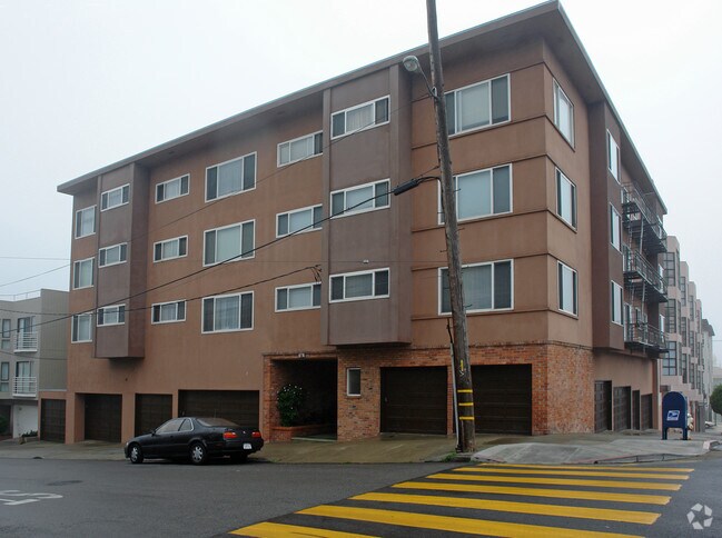 490 31st Avenue (1340r) photo 3