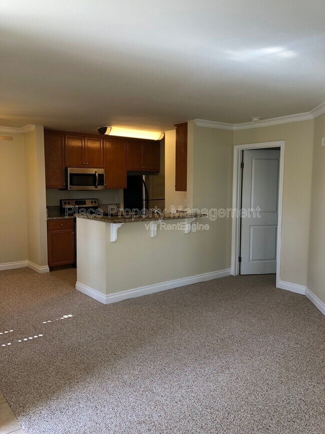 1423 Graves Ave El Cajon, CA 92021 photo 2