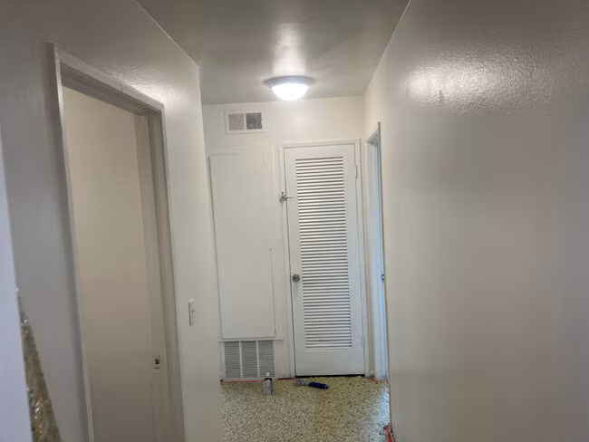 845 Normark Terrace Vista, CA 92084 photo 4
