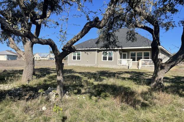 121 Antonio Perez Blanco, TX 78606 photo 4