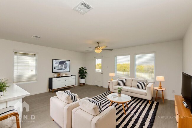 2717 Ctr Crk Ln Fort Worth, TX 76108 photo 2