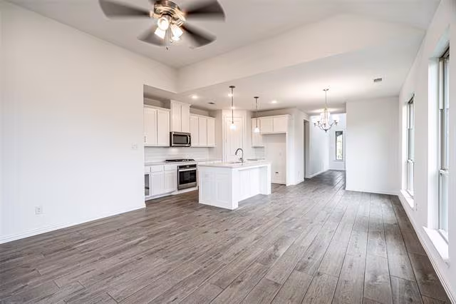 3913 Morel Dr The Colony, TX 75056 photo 4