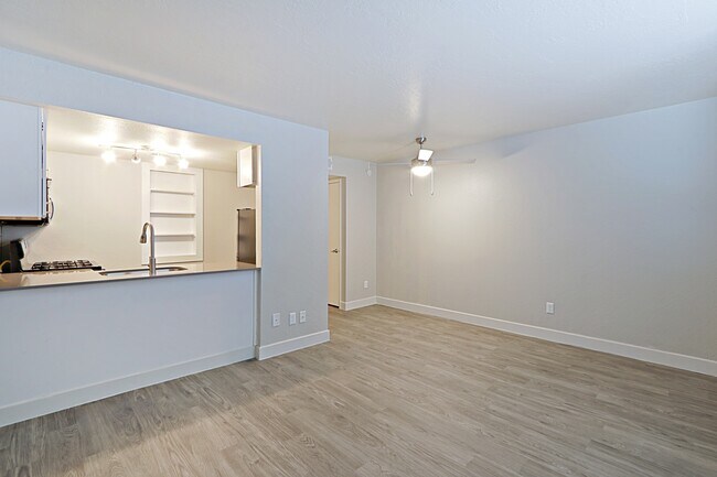 Allora Phoenix Apartments photo 3