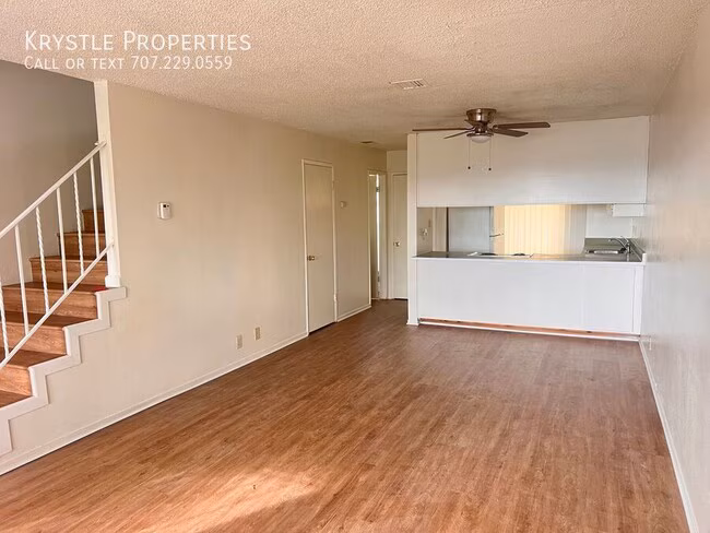 North Hills Apartments photo 4