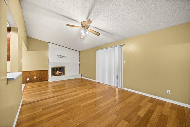 517 McDivitt Dr Garland, TX 75040 photo 2