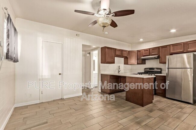 1002 S Mariana St Tempe, AZ 85281 photo 3