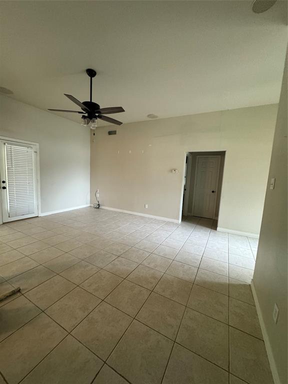 3802 Stanford Street, Greenville, TX 75401 photo 3