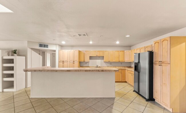 12418 N Vista Grande Ct Sun City, AZ 85351 photo 5