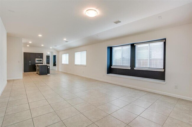 1304 Rosebush Road, Aubrey, TX 76227 photo 5