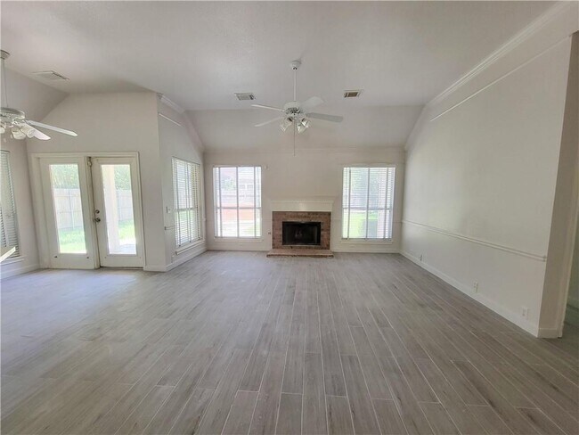 1709 Autumn Fire Drive, Cedar Park, TX 78613 photo 4