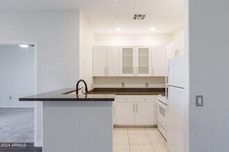 6900 E Princess Dr Phoenix, AZ 85054 photo 3