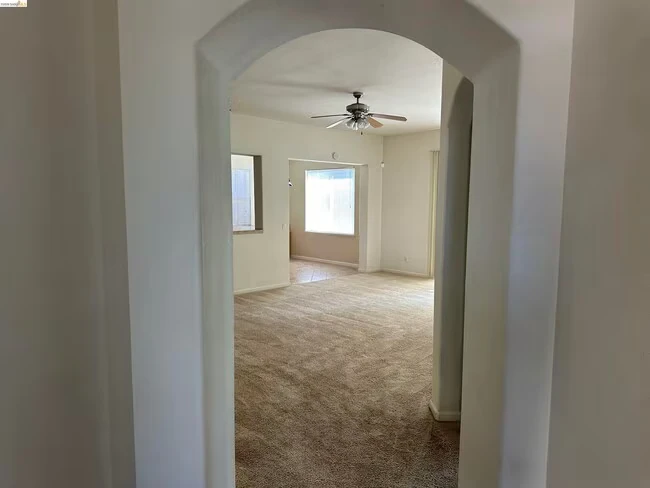 5616 Plumbridge Way Antioch, CA 94531 photo 2