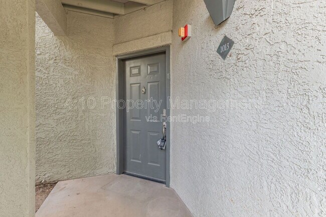 15095 N Thompson Peak Pkwy Scottsdale, AZ 85260 photo 4