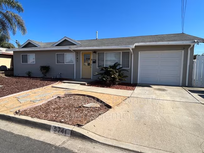 5741 Calle Sal Si Puedes San Diego, CA 92139 photo 2