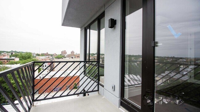 1595 Broadway Brooklyn, NY 11207 photo 5