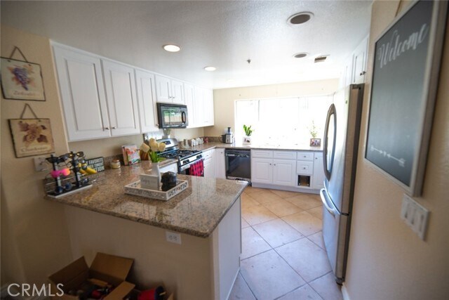 242 Via Presa San Clemente, CA 92672 photo 3