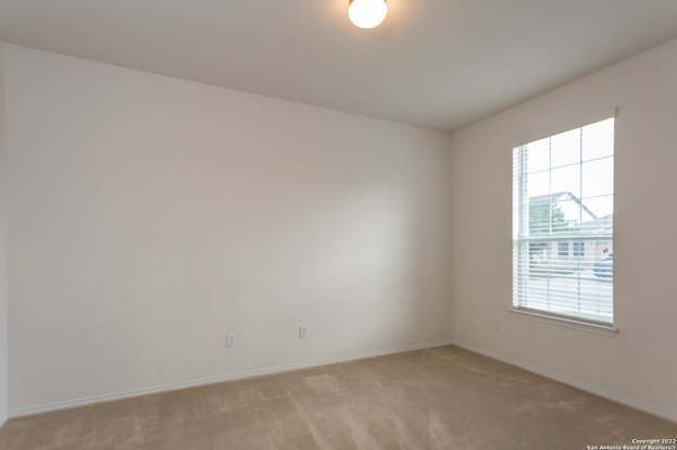11931 Dove Ranch San Antonio, TX 78254 photo 3