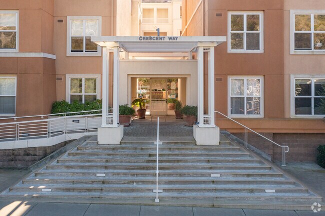 Candlestick Point Condominium photo 4