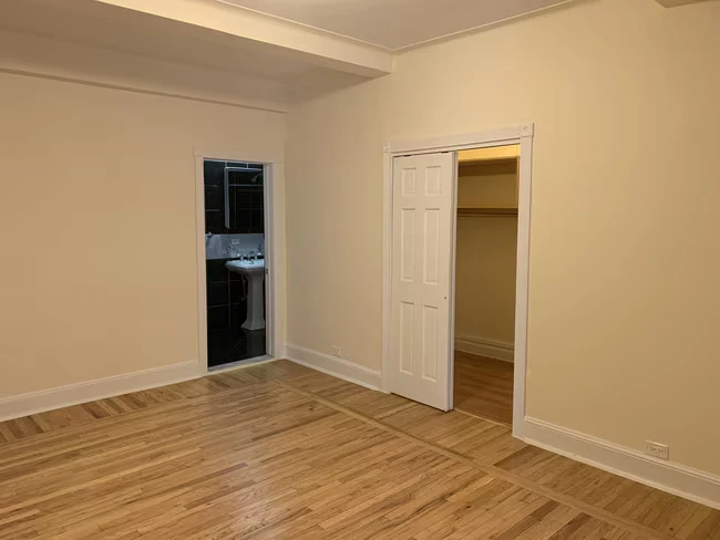 160 2nd Ave New York, NY 10003 photo 5