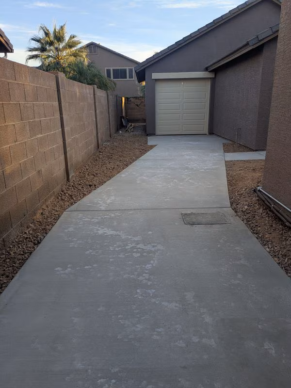 14339 W Desert Hills Dr Surprise, AZ 85379 photo 3