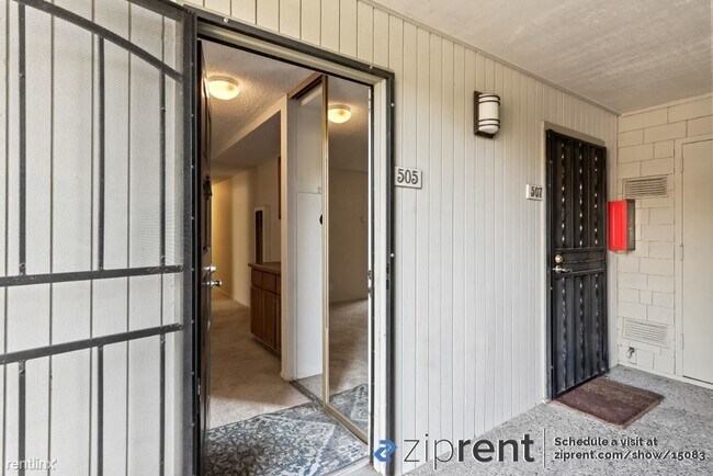 280 Easy St photo 4