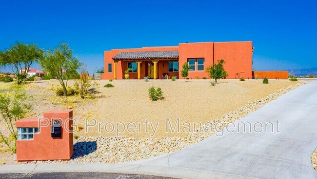 335 Latigo Way Wickenburg, AZ 85390