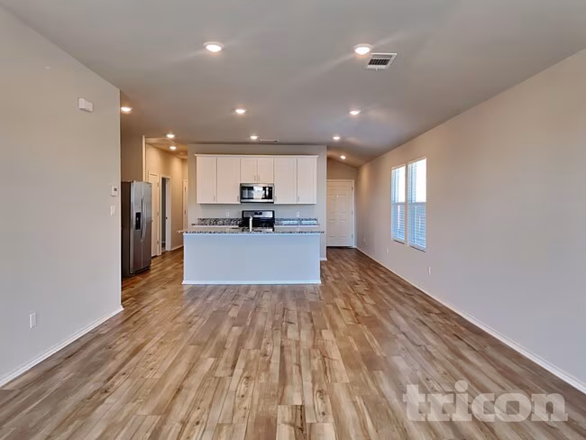 5105 Sidesaddle Drive, Georgetown, TX 78626 photo 5