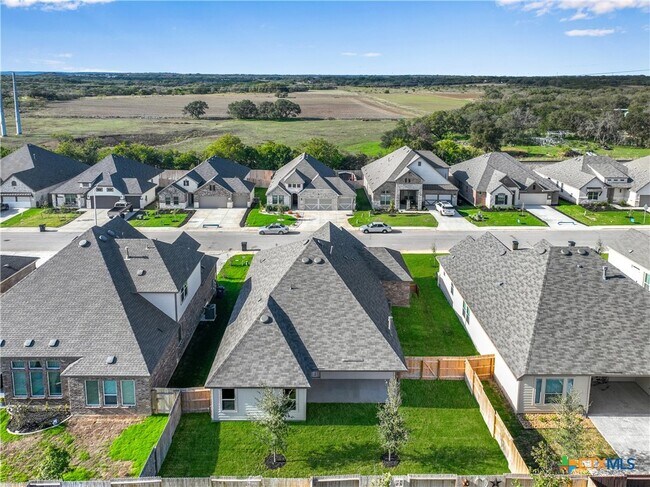 2244 Meadow Way St New Braunfels, TX 78130 photo 2