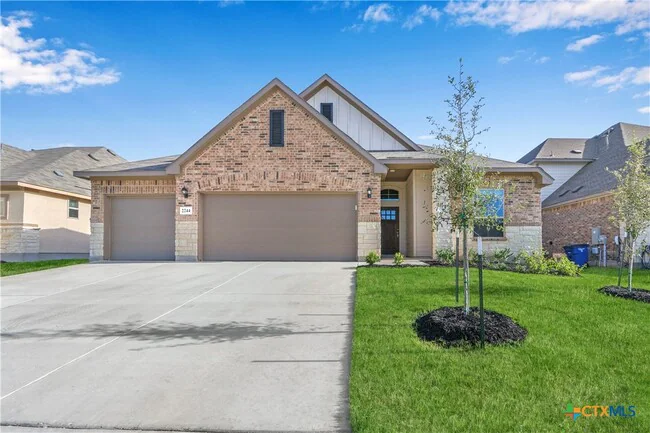 2244 Meadow Way St New Braunfels, TX 78130 photo 3