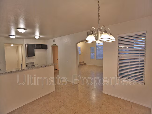 15212 N 90th Ave photo 5