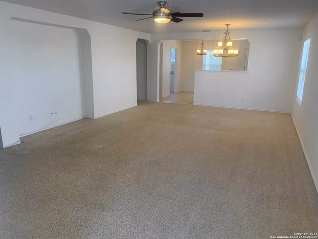 3518 Ironwood Falls San Antonio, TX 78261 photo 2