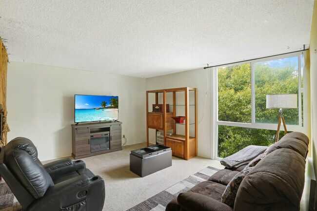 3050 Rue D’Orleans San Diego, CA 92110 photo 5