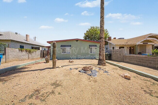 1117 N 13th St Phoenix, AZ 85006 photo 4