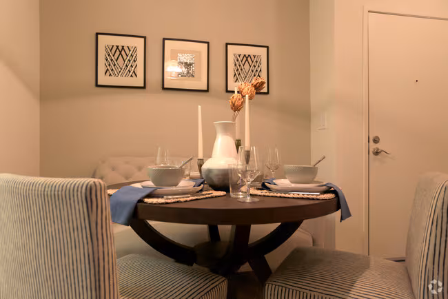 Springwood Apartments photo 4