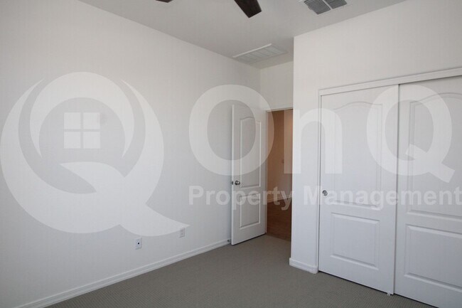 24215 West Gross Avenue, Buckeye, AZ 85326 photo 4