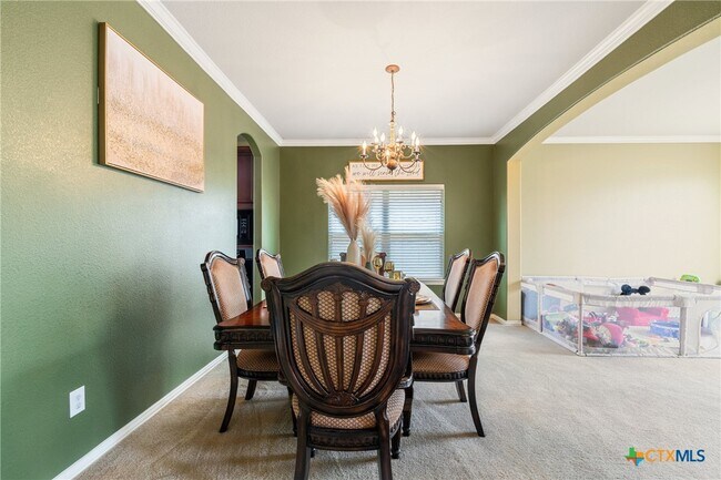 1002 Wallin Farms Cove Hutto, TX 78634 photo 4