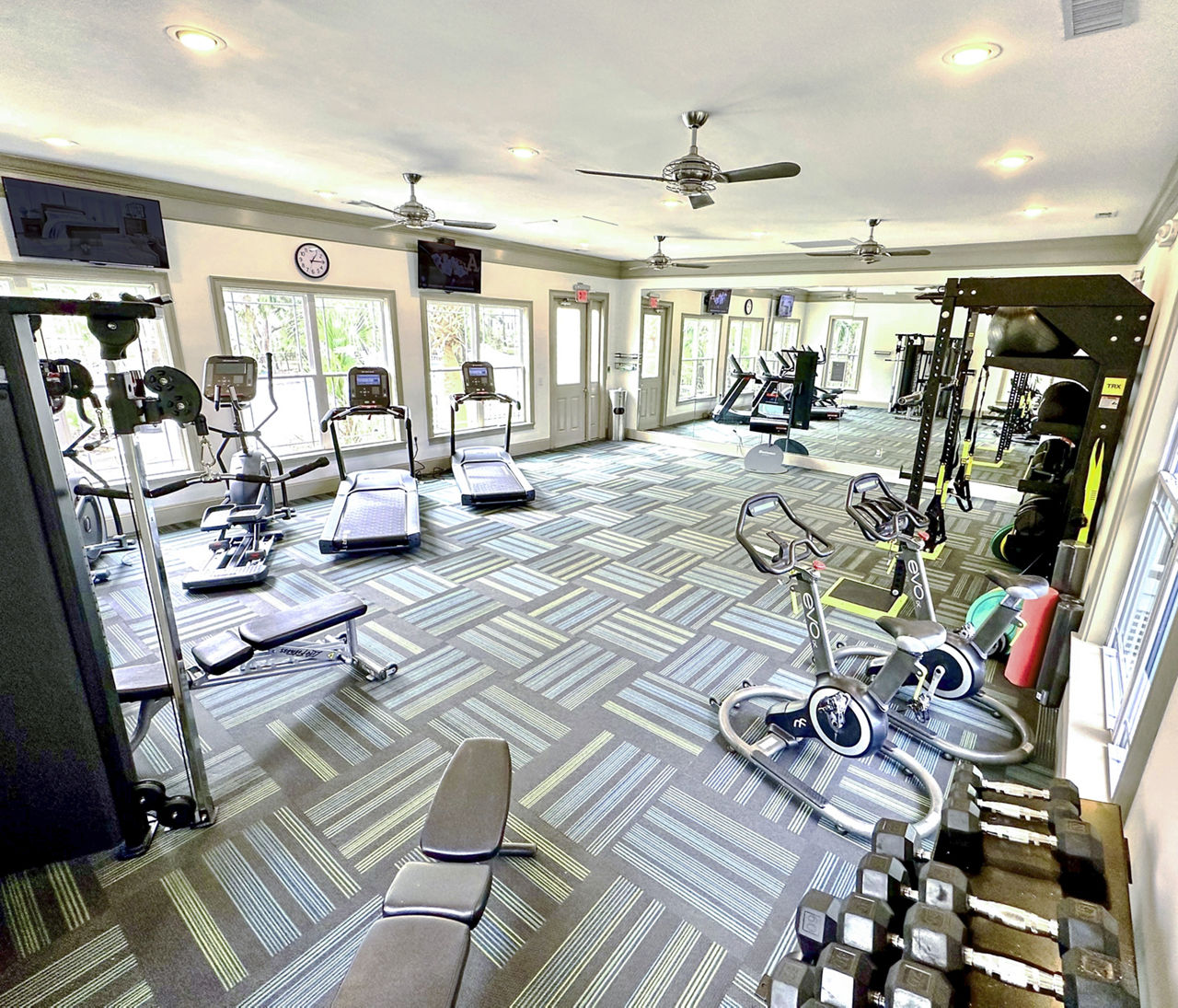 Avana Long Point photo 3