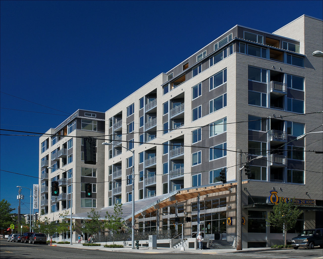 Ballard on the Park photo 3