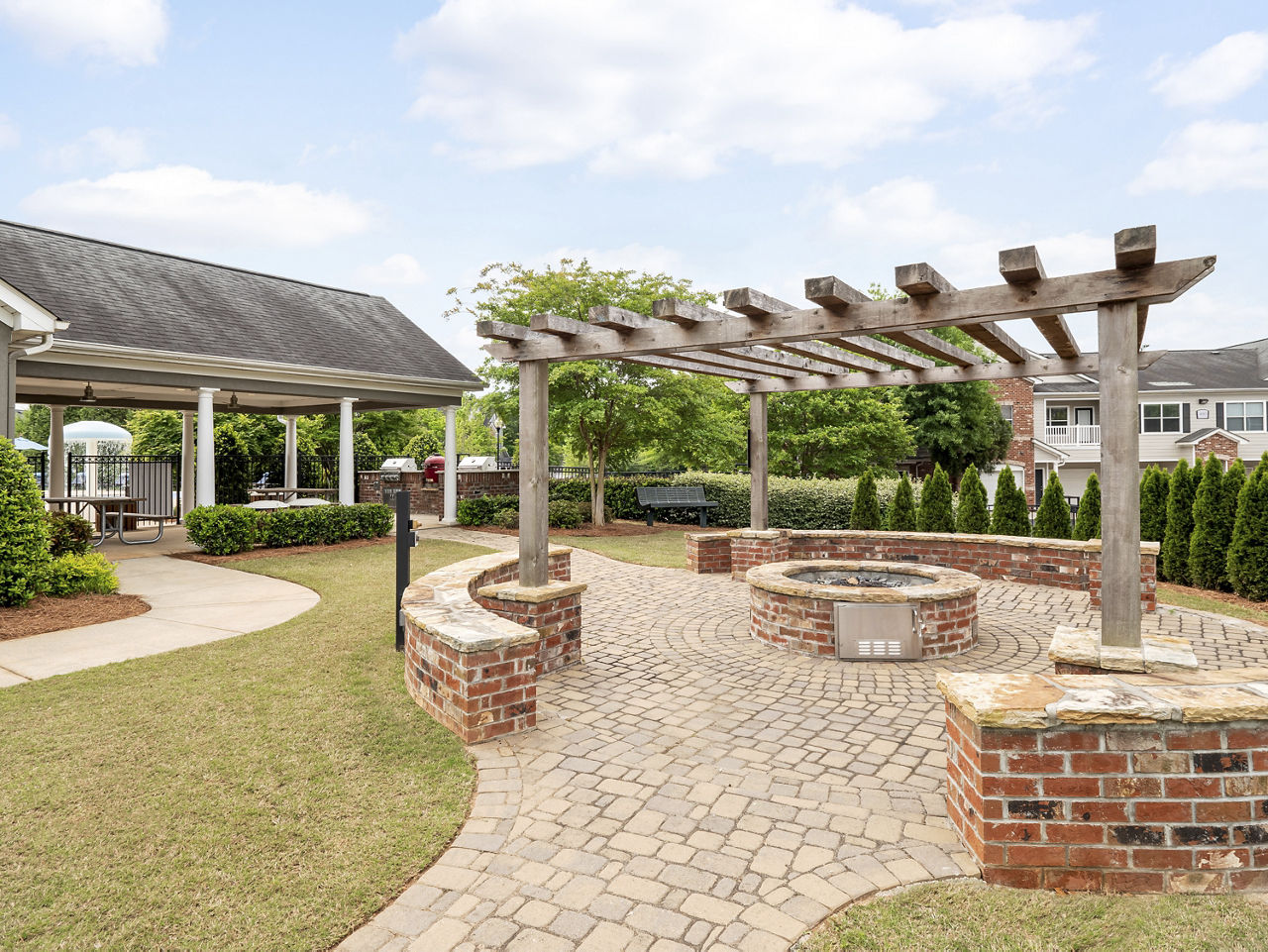 Mandalay Villas Apartments photo 5