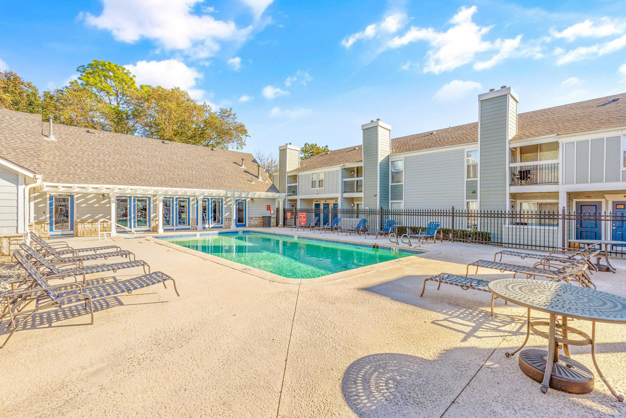Cascades at Southern Hills Apartments photo 4