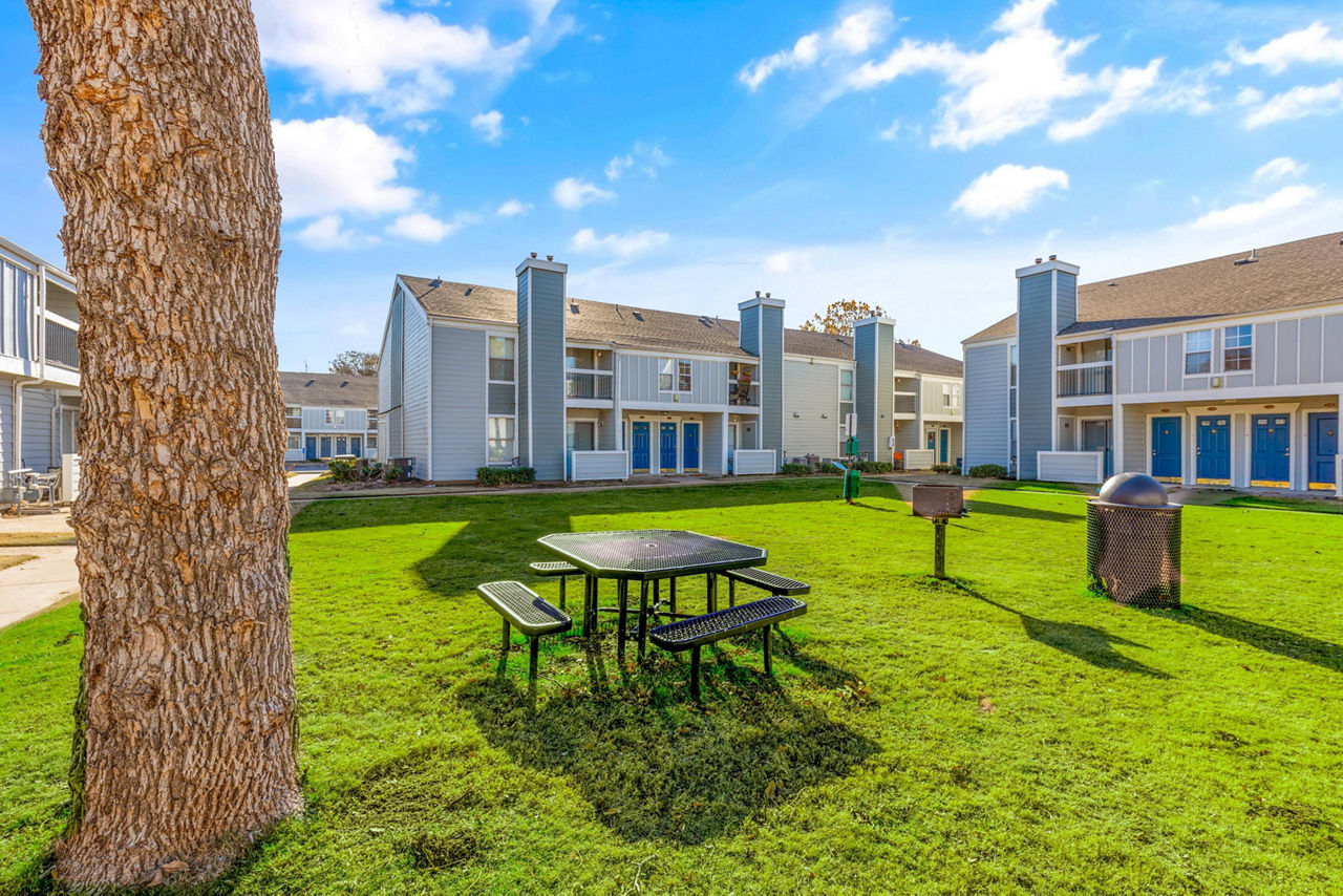 Cascades at Southern Hills Apartments photo 5