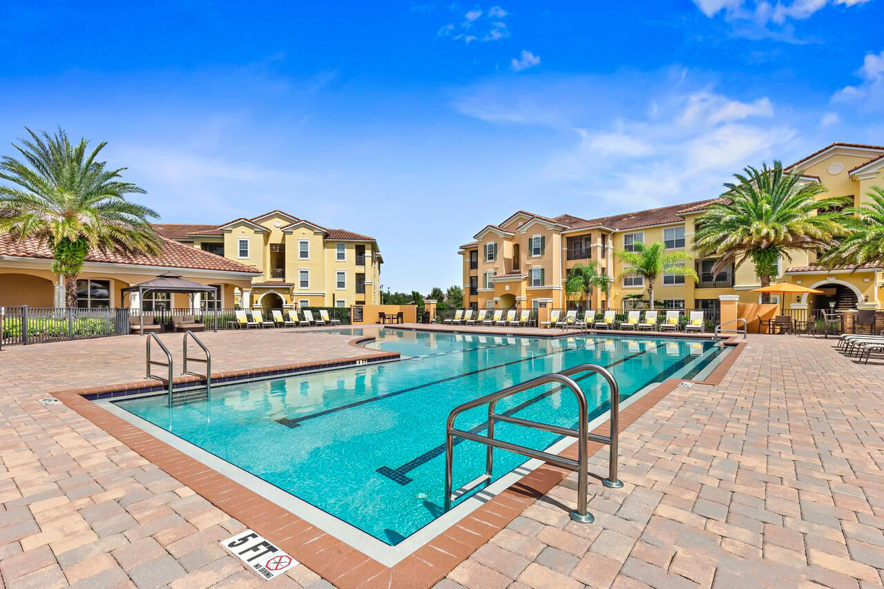 Trinity Club Apartments photo 4