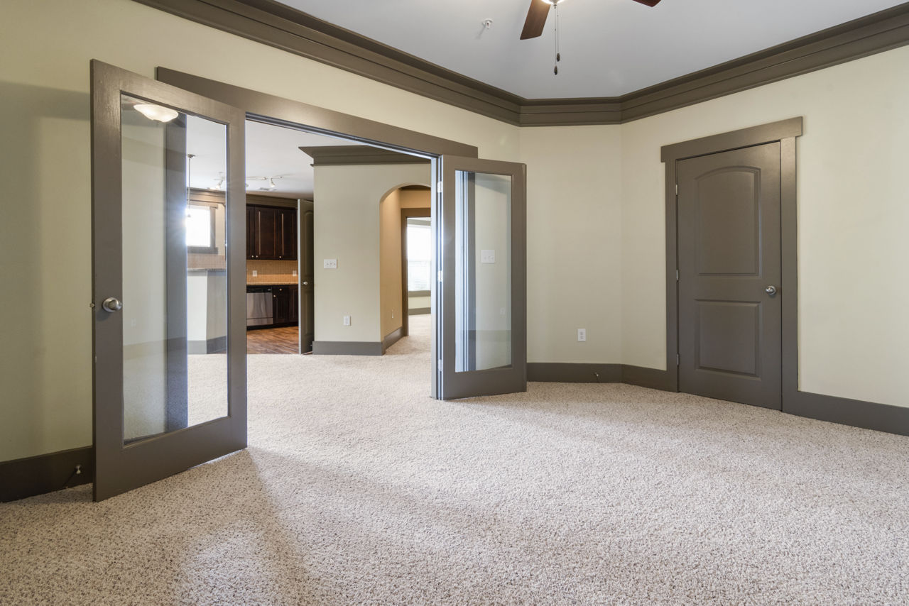 Oberlin Court Apartments photo 4