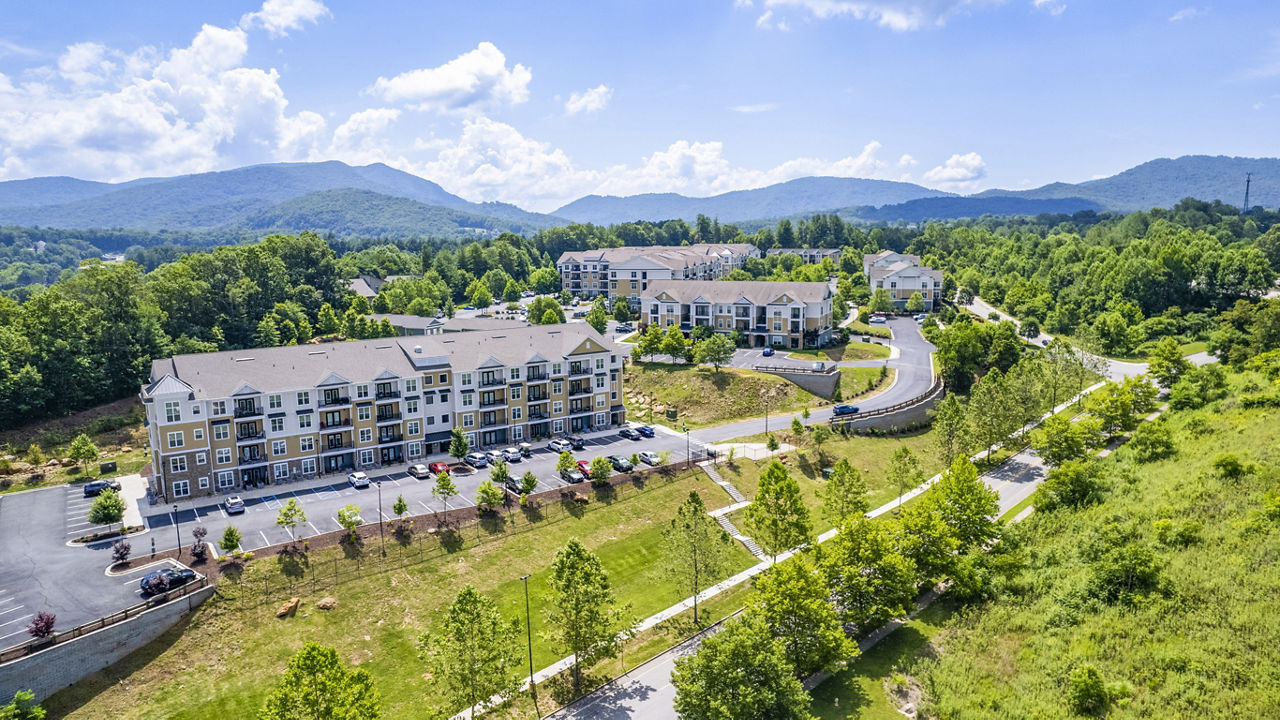 Verde Vista Apartments photo 3