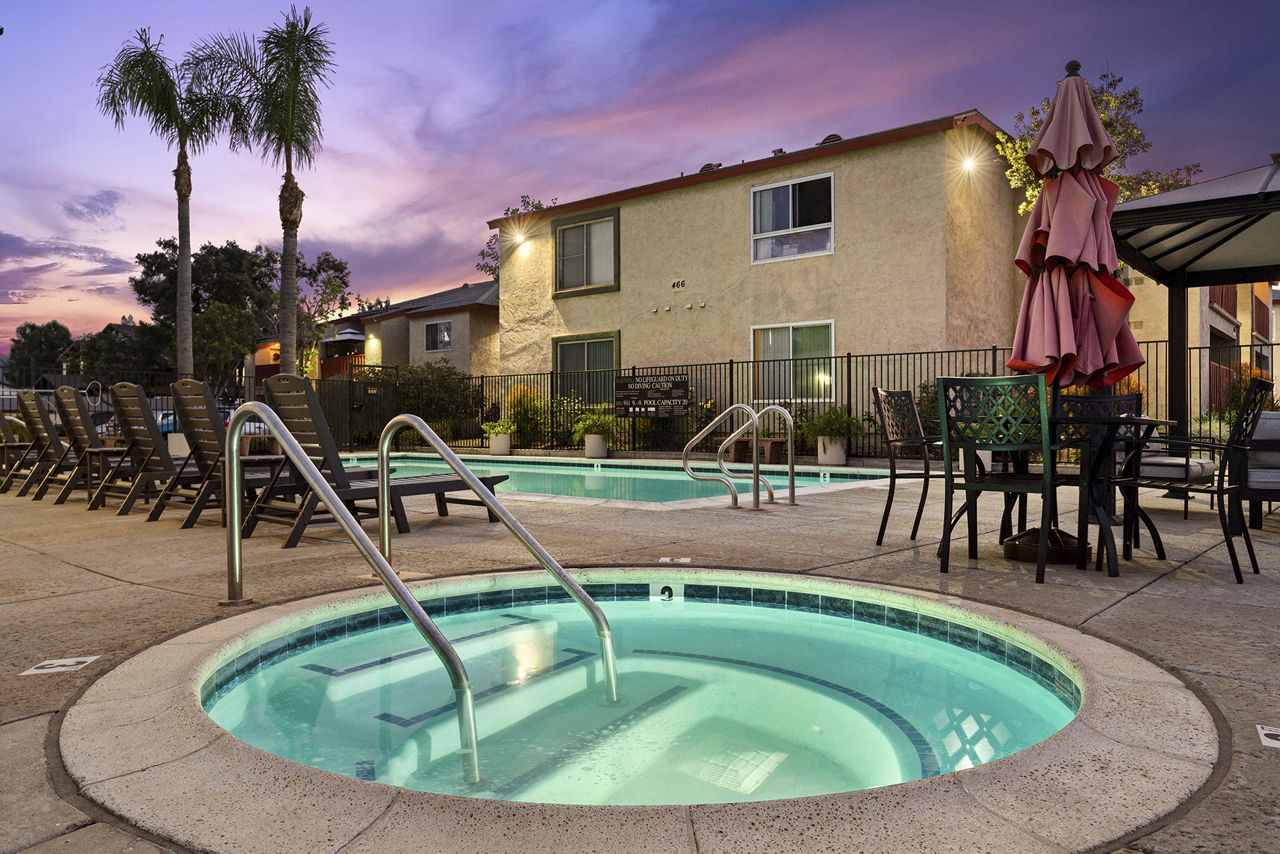 Whispering Oaks photo 4