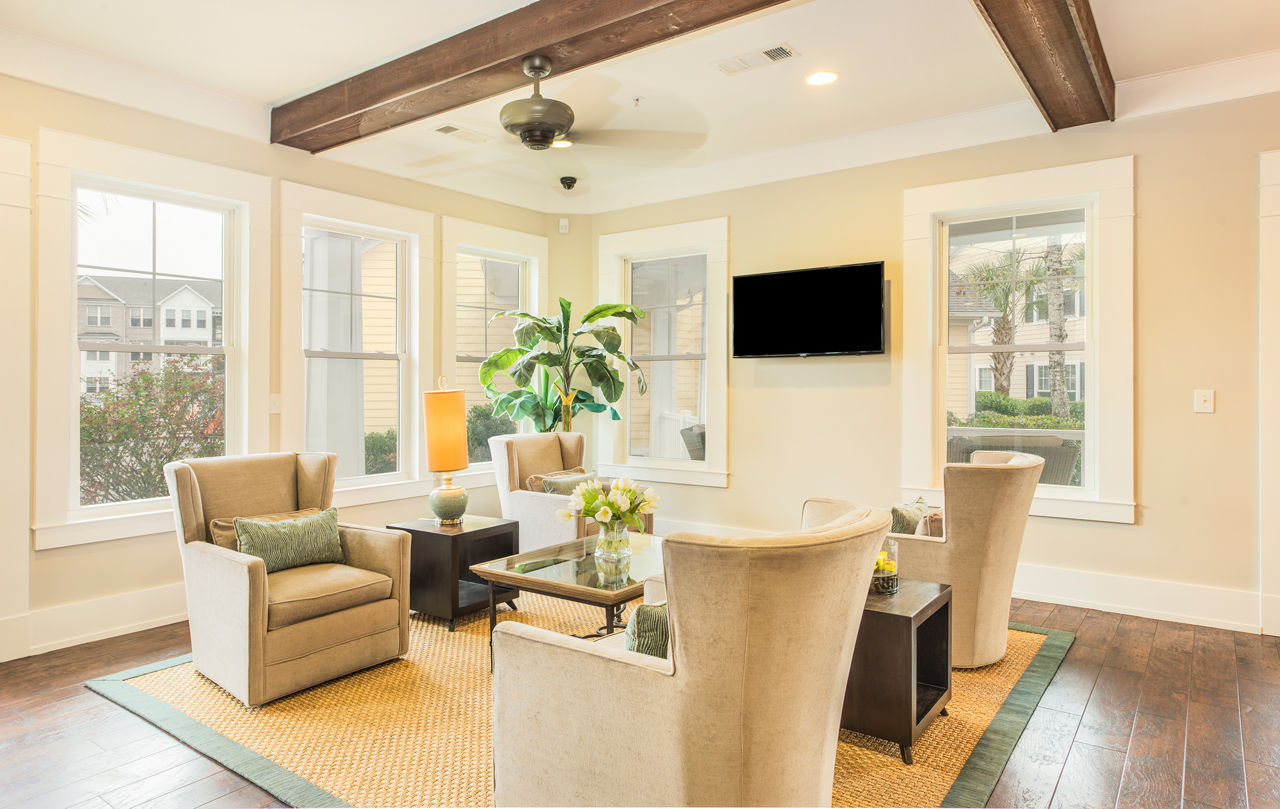 Element Carolina Bay Apartments photo 4