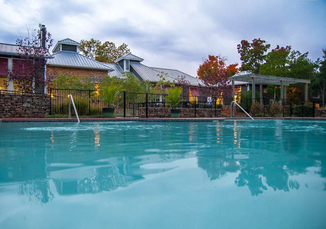 Riverset Apartments photo 3