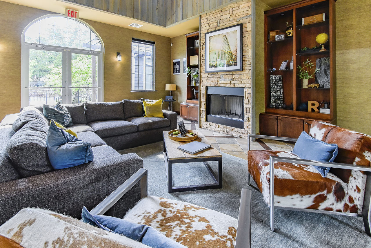 Riverset Apartments photo 5
