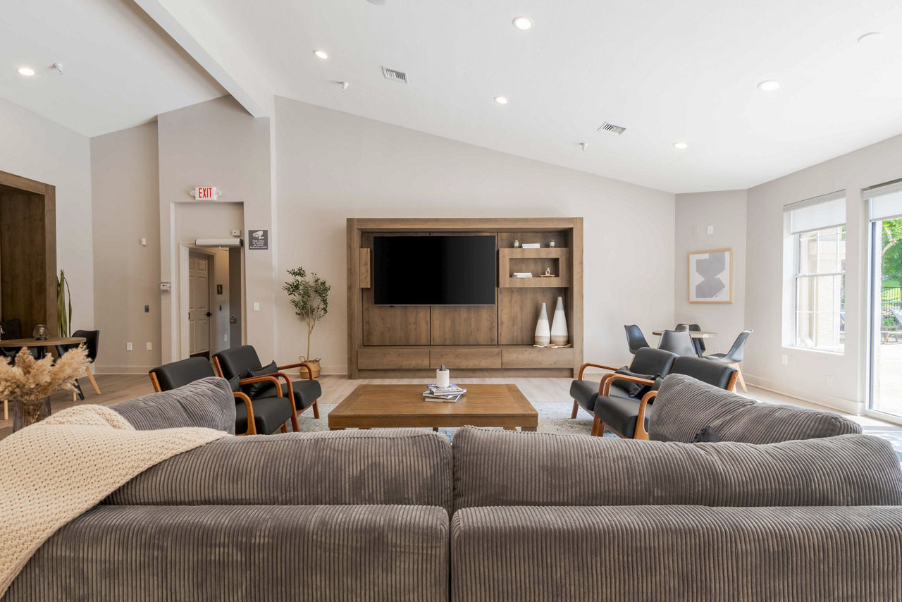 Estancia at City Center Apartments photo 4