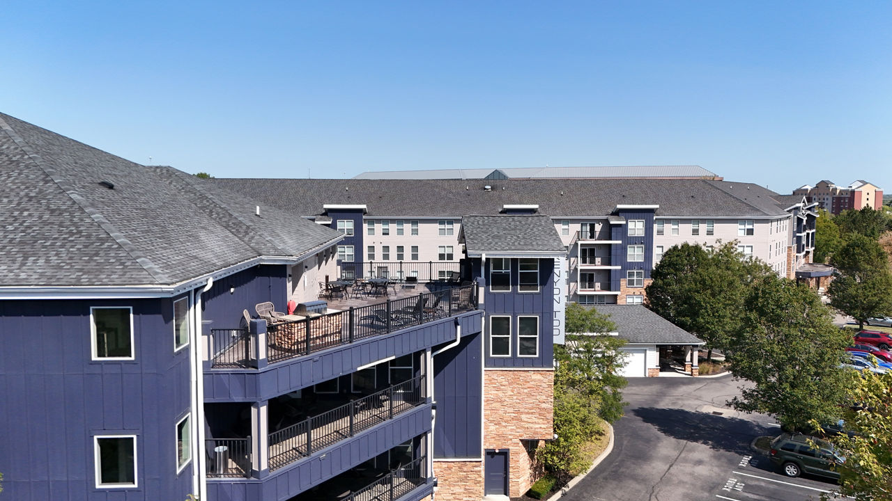 Kenyon Square Apartments photo 3